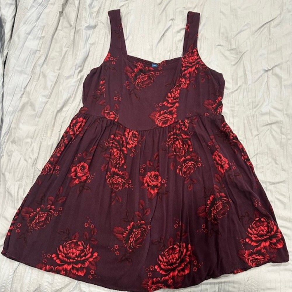 💛 2/$25! Cute summer dress with pockets!